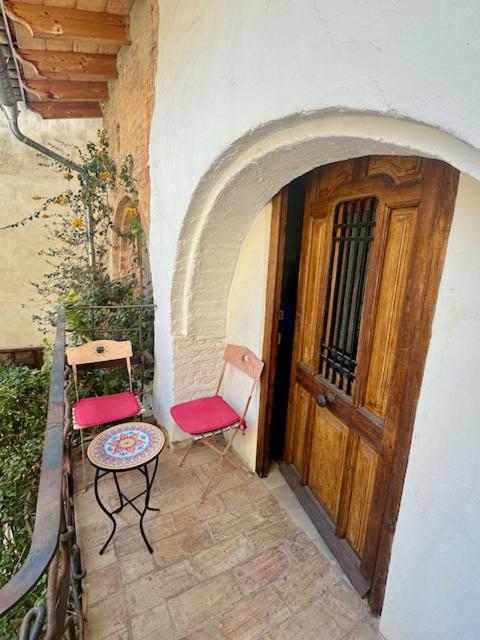 Oliva Courtyard Guesthouse Ngoại thất bức ảnh