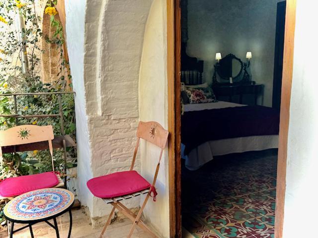 Oliva Courtyard Guesthouse Ngoại thất bức ảnh